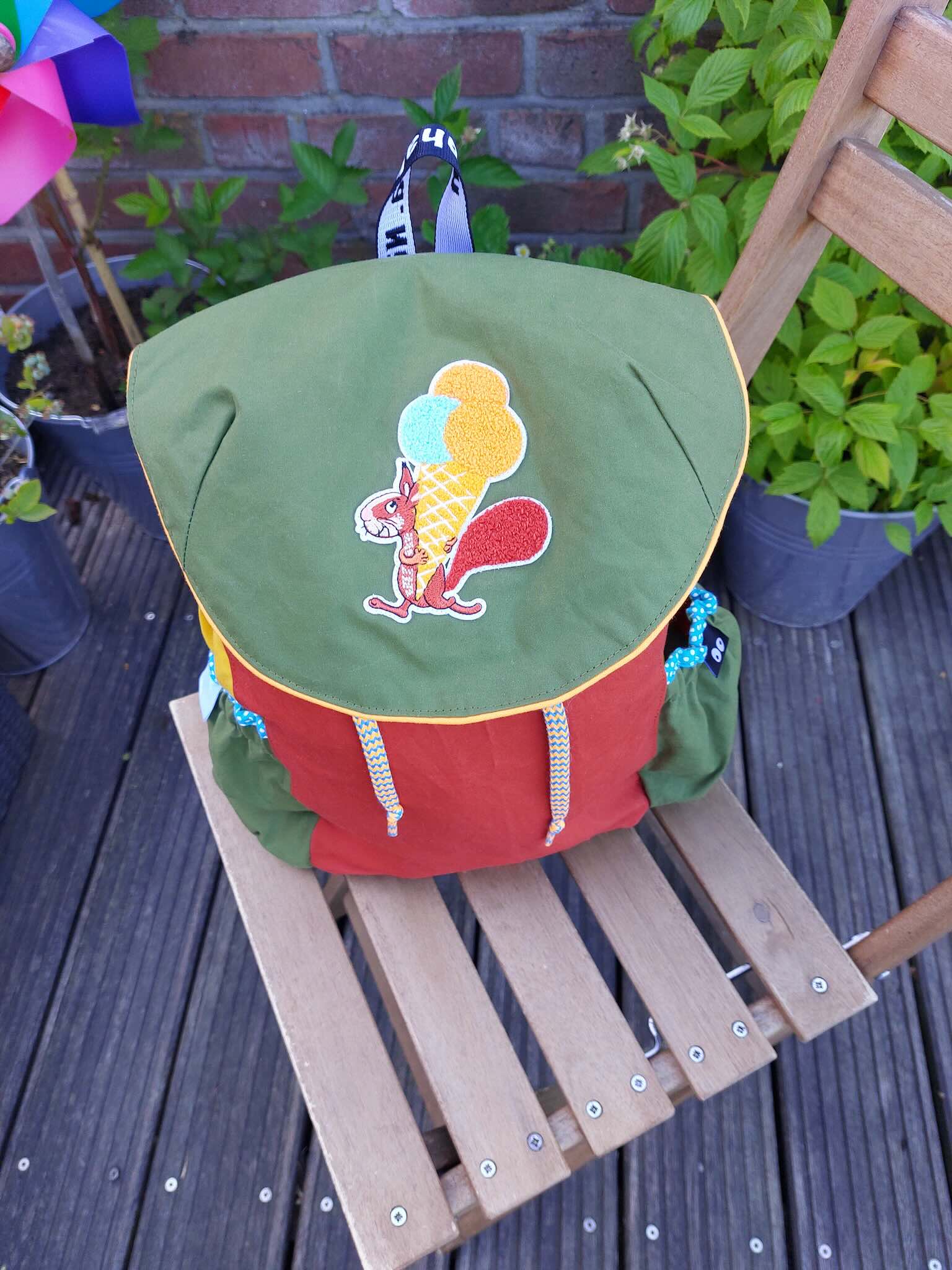 Tasche mit Chenille Patch Eishörnchen