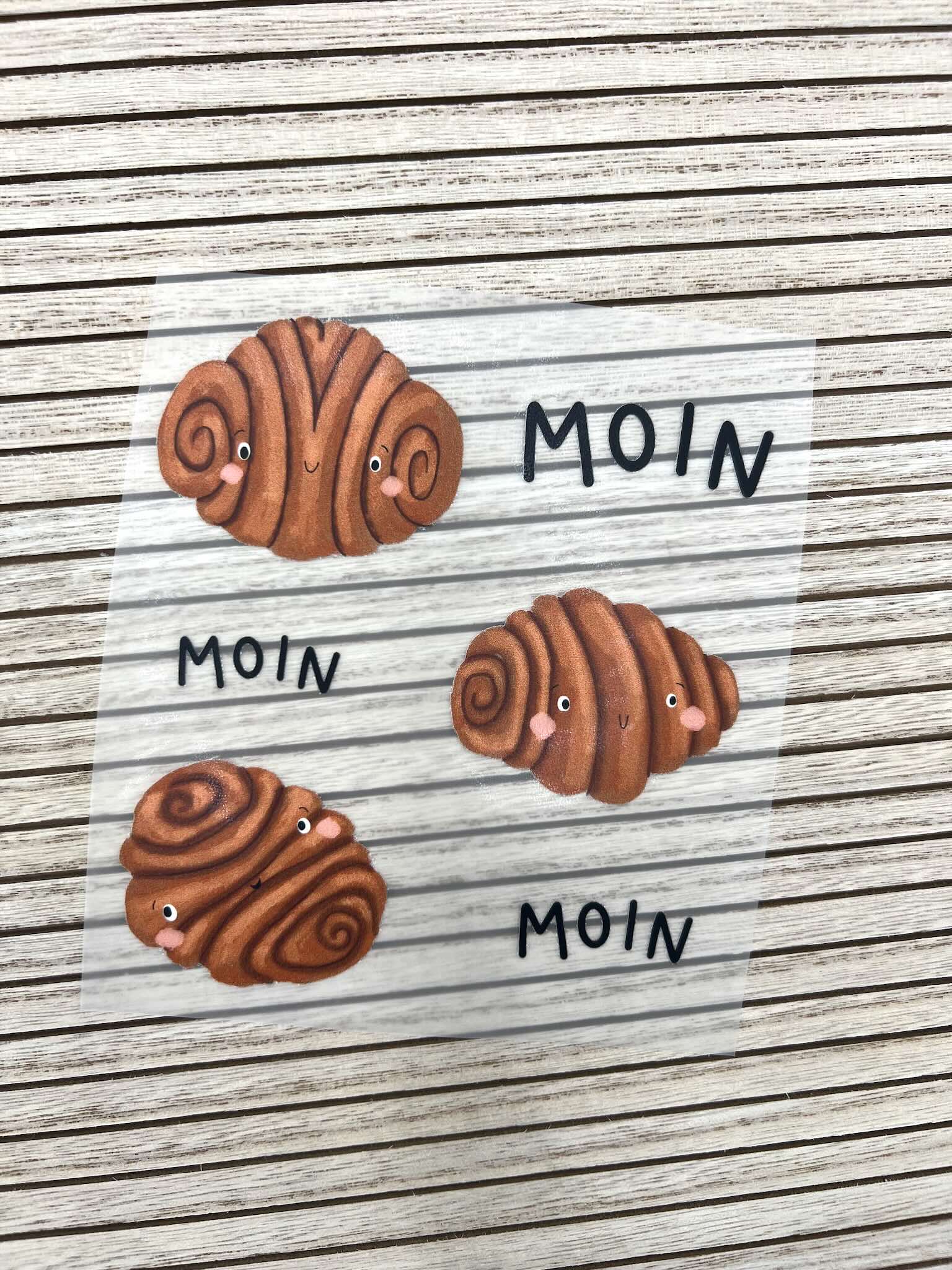 Bügelbilderbogen mit Franzbrötchen