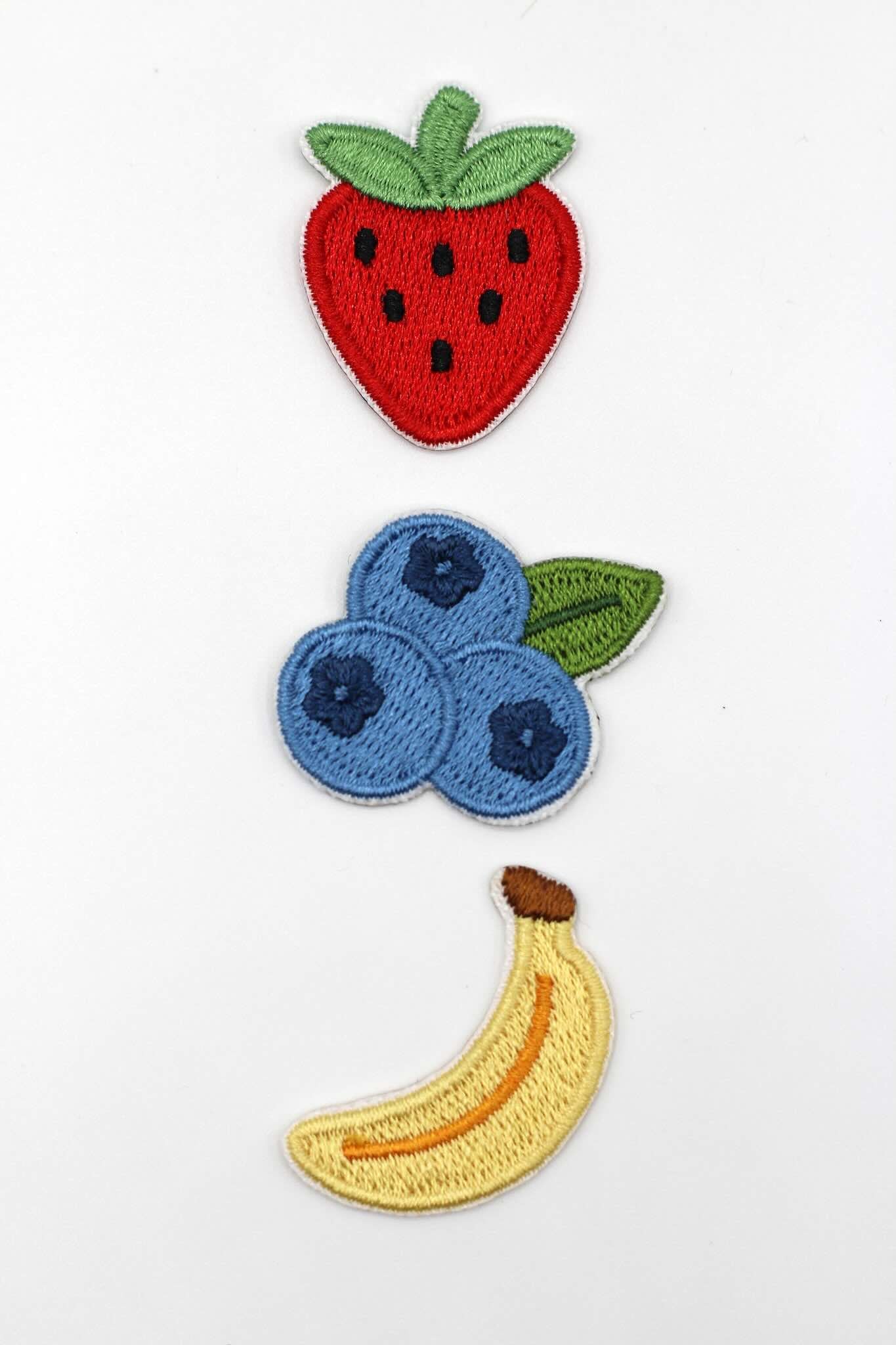 Patches zum Aufbügeln mit verschiedenen Früchten
