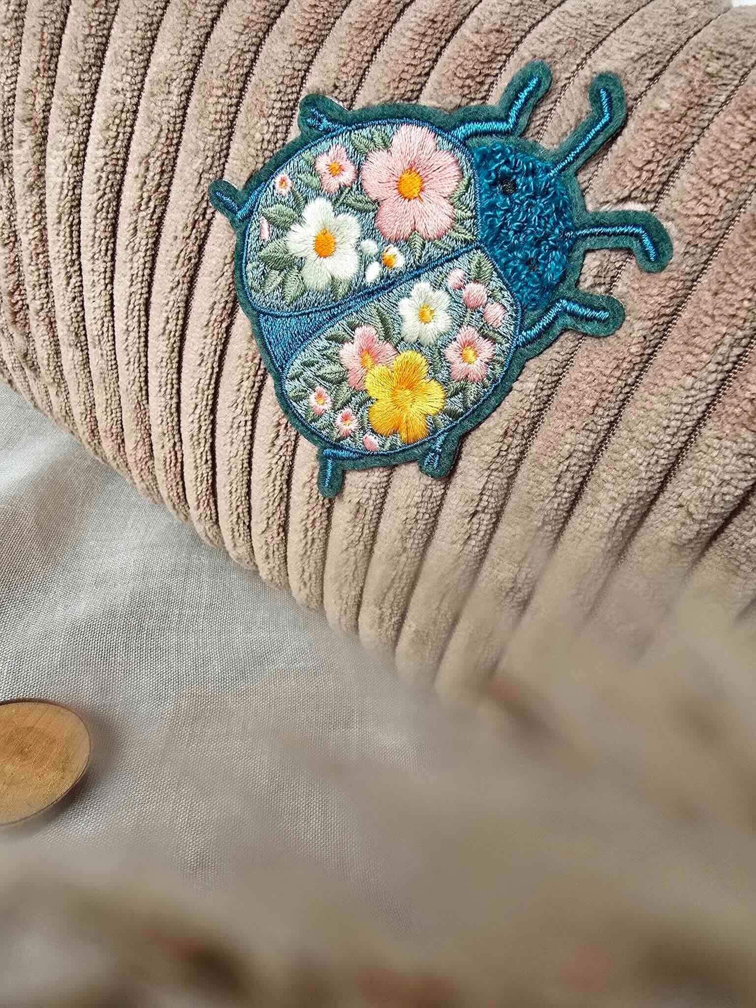 Chenille Patch – Brummi Blumenkäfer