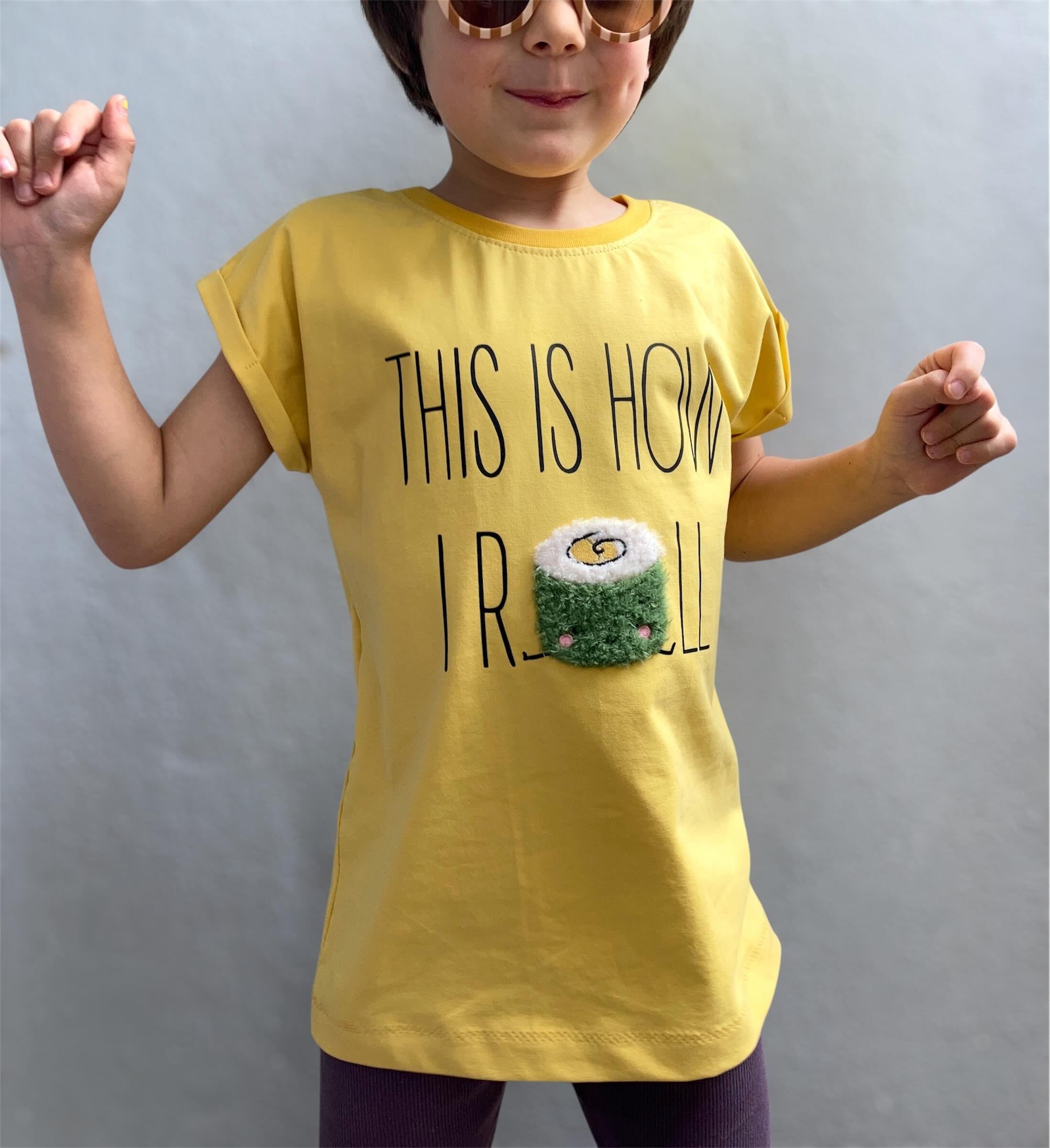 Kind mit Flauschi-Patch Maki