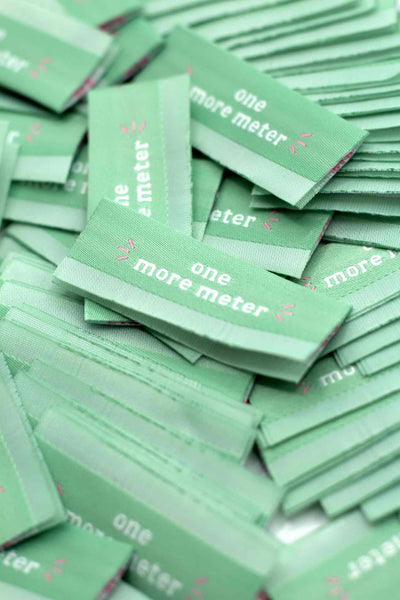 Weblabel - one more meter