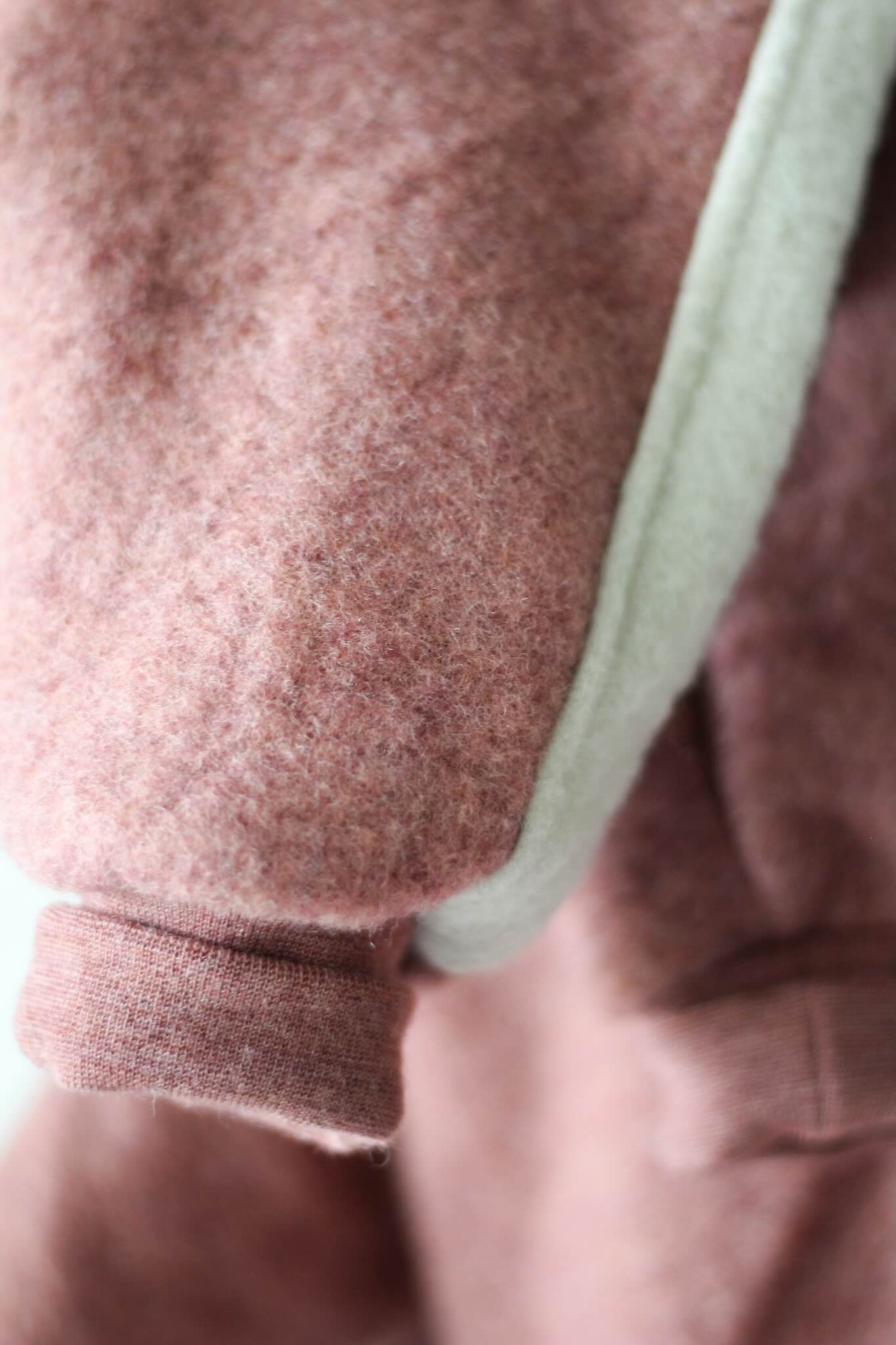 Wolli Hose Rosenholz