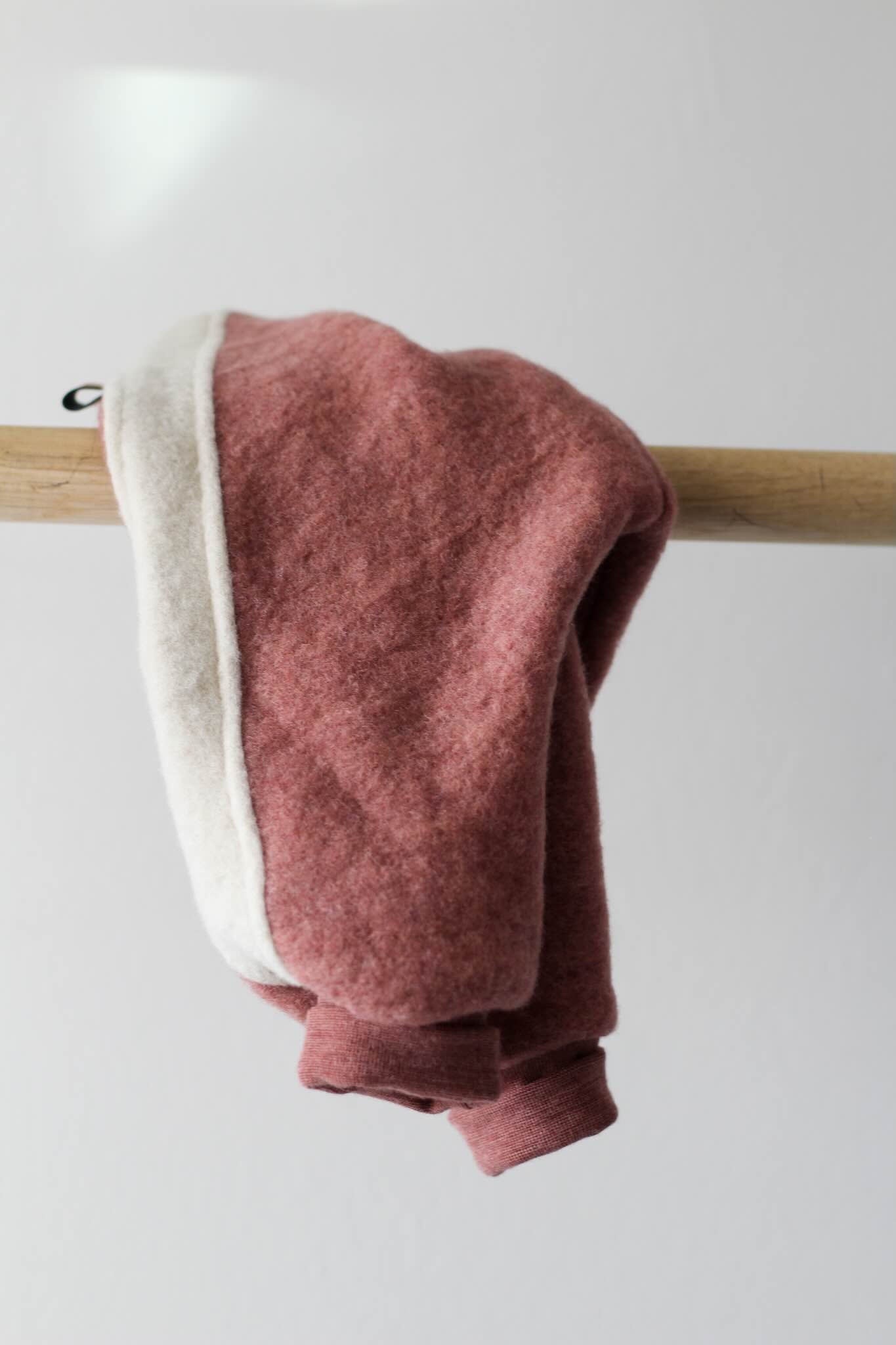 Wolli Hose Rosenholz
